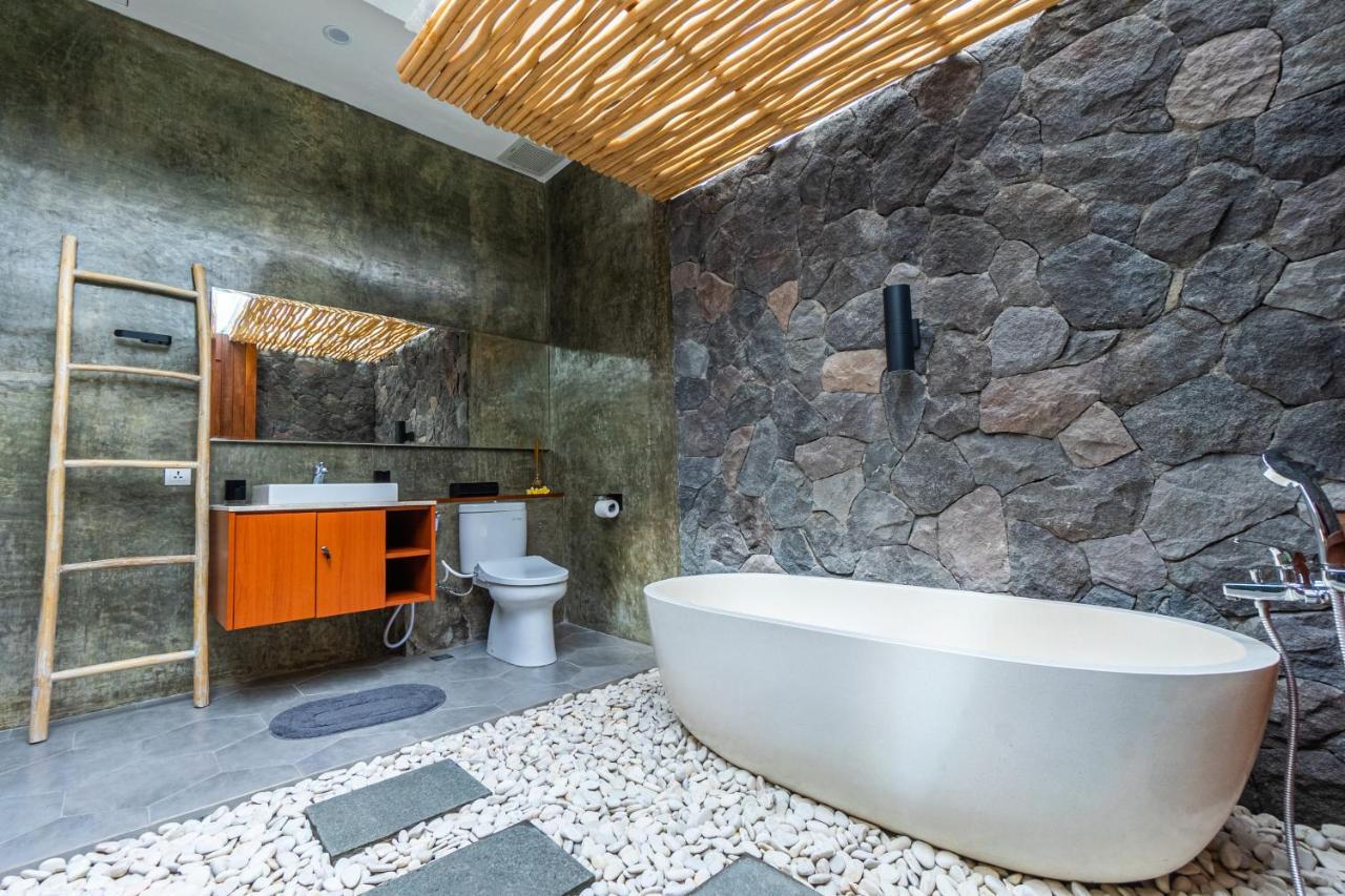 Villa Sokhaya Ubud  Bagian luar foto